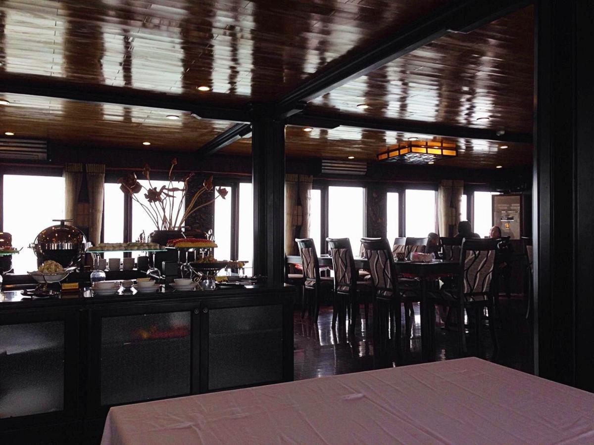 Victory Boutique Cruise Hotel Ha Long Exterior photo