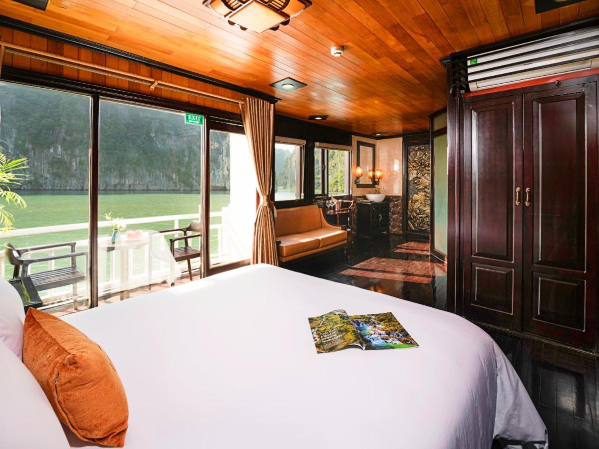 Victory Boutique Cruise Hotel Ha Long Exterior photo