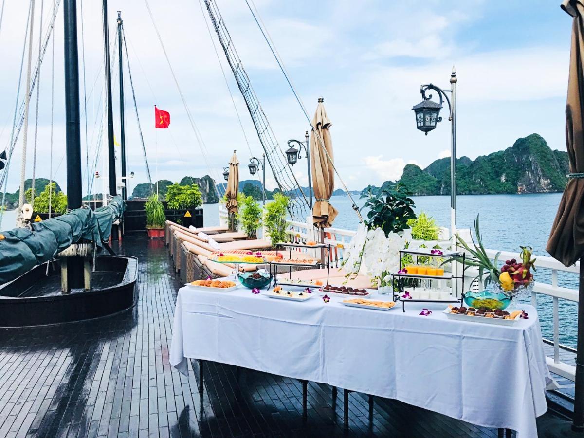 Victory Boutique Cruise Hotel Ha Long Exterior photo